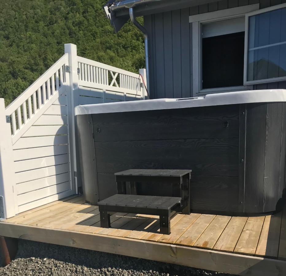 Cabin Panorama Lofoten With Jacuzzi Magic View Offersoya Exterior foto