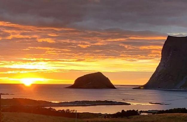 Cabin Panorama Lofoten With Jacuzzi Magic View Offersoya Exterior foto